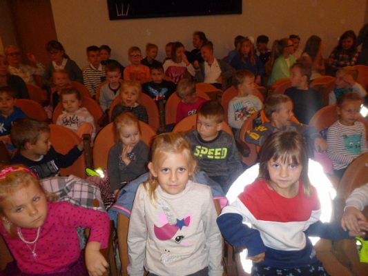 Grafika #6: Spektakl Niedźwiedź i Masza cz. III