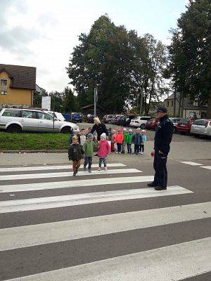 Grafika #5: Spotkanie z policjantem cz. II