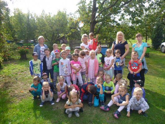 Grafika #4: Przedszkolaki w pasiece cz.VI