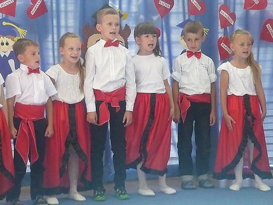 Grafika #4: Uroczyste pożegnanie 6-latków cz. II