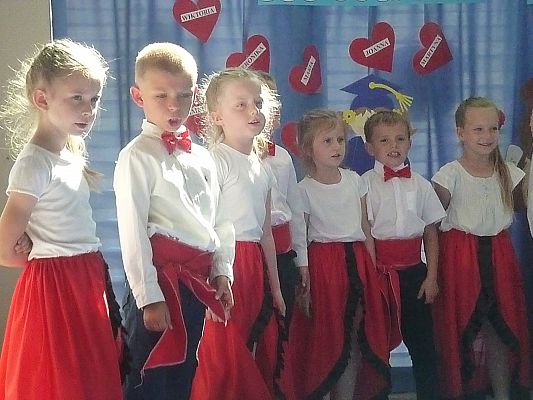Grafika #5: Uroczyste pożegnanie 6-latków cz. II