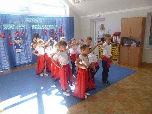 Grafika #6: Uroczyste pożegnanie 6-latków cz.I