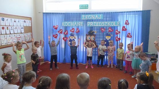 Grafika #3: Delfinki przekazują klucz Rybkom cz. II