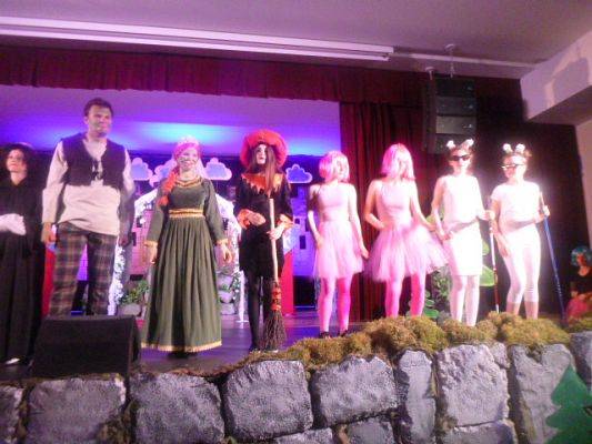 Grafika #7: Musical Inne jest piękne cz.I