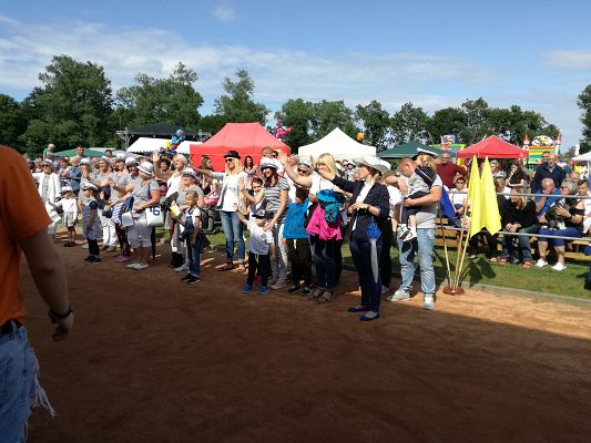 Grafika #8: Dni Gminy Wicko 2019-Parada Czarownic cz. II