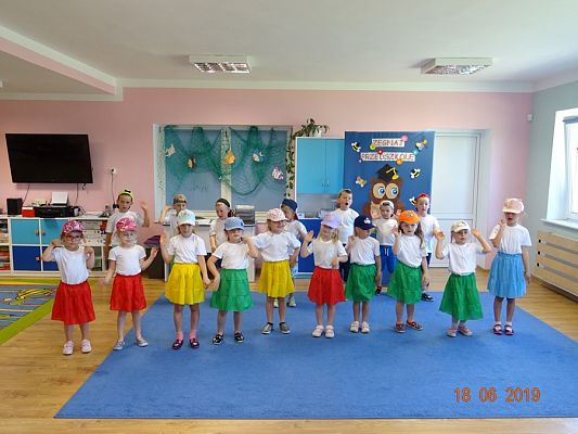 Grafika #3: Pożegnanie 6-latków przez młodsze przedszkolaki cz. III