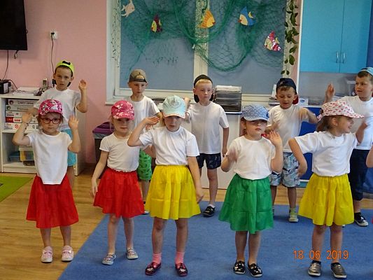 Grafika #4: Pożegnanie 6-latków przez młodsze przedszkolaki cz. III