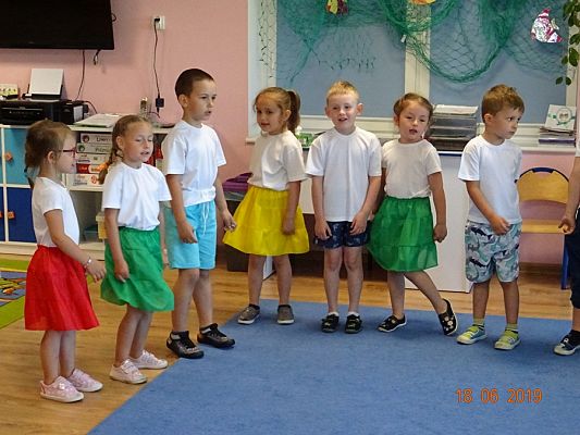 Grafika #3: Pożegnanie 6-latków przez młodsze przedszkolaki cz. II