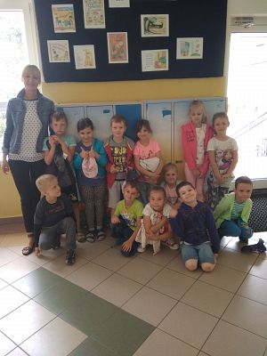 Grafika #6: Przedszkolaki z wizytą w Szkole Podstawowej w Wicku cz. III