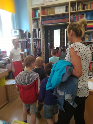 Grafika #1: Przedszkolaki z wizytą w Szkole Podstawowej w Wicku cz. II