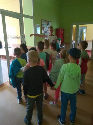 Grafika #7: Przedszkolaki z wizytą w Szkole Podstawowej w Wicku cz. II