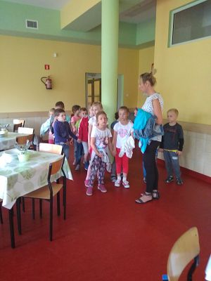Grafika #8: Przedszkolaki z wizytą w Szkole Podstawowej w Wicku cz. II