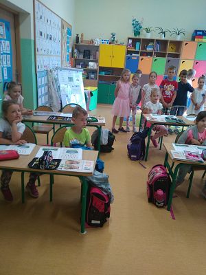 Grafika #6: Przedszkolaki z wizytą w Szkole Podstawowej w Wicku cz. I