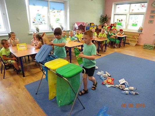 Grafika #0: Gminny turniej wiedzy ekologicznej  Z przyrodą za pan brat cz. II