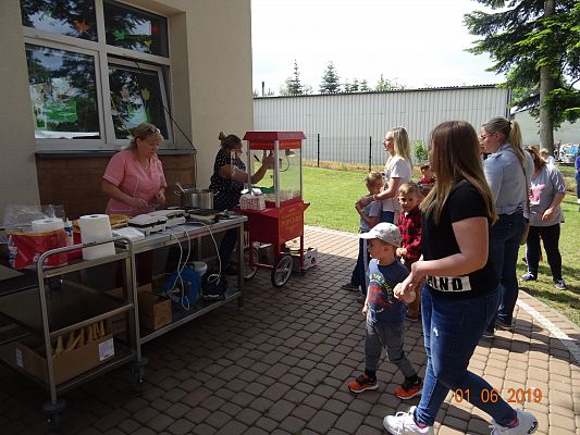 Grafika #2: Festyn Rodzinny cz. I