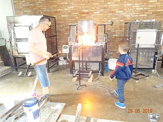 Grafika #7: Wycieczka do Pucka-Manufaktura szkła PuckGlas cz. V