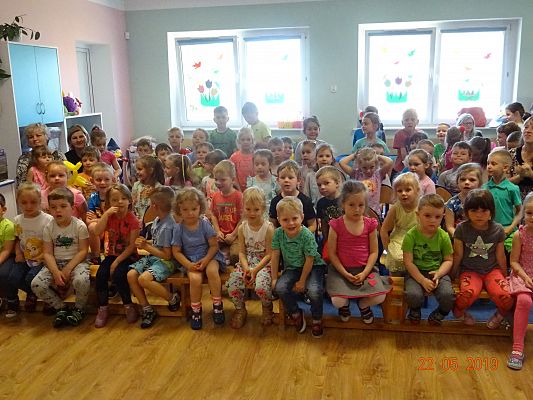 Grafika #6: Cyrk HECA w przedszkolu cz. II