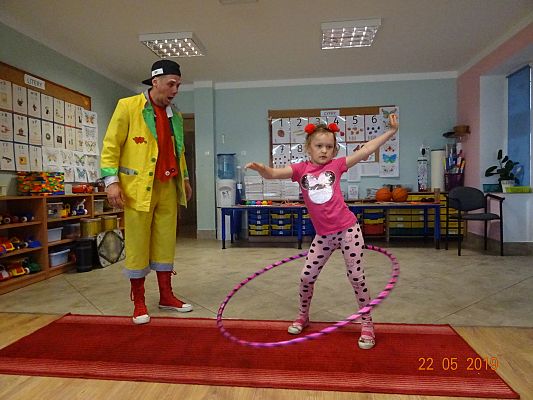 Grafika #0: Cyrk HECA w przedszkolu cz.I