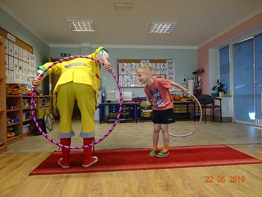 Grafika #4: Cyrk HECA w przedszkolu cz.I