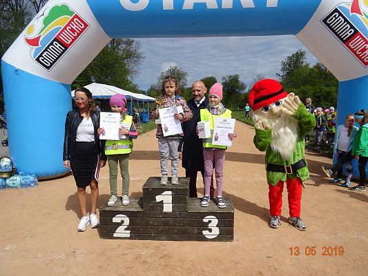 Grafika #0: Bieg Krasnala cz. VI