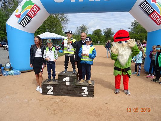 Grafika #1: Bieg Krasnala cz. VI