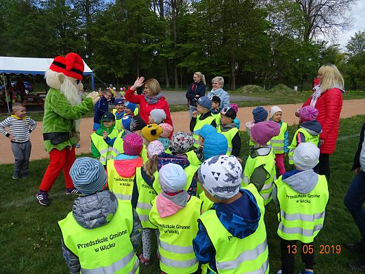 Grafika #0: Bieg Krasnala cz. I