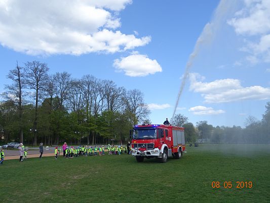 Grafika #1: Spotkanie ze strażakami cz. XI