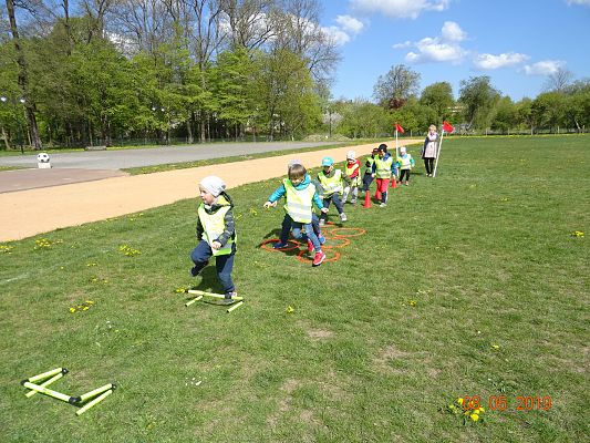 Grafika #7: Spotkanie ze strażakami cz. VI