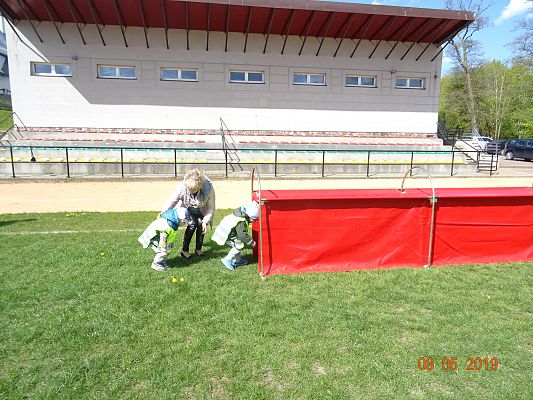 Grafika #4: Spotkanie ze strażakami cz. V