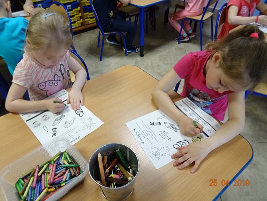 Grafika #4: Akcja #SegregujeMy  cz. I