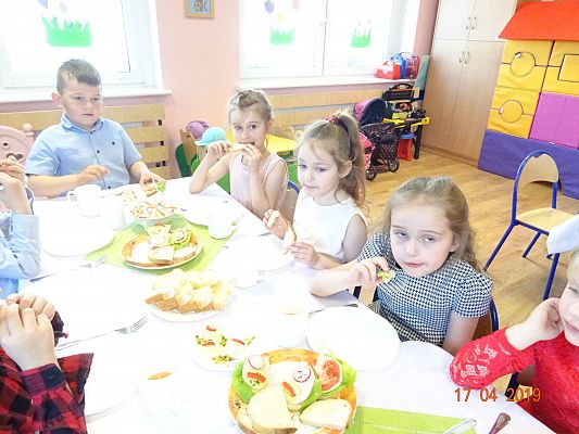 Grafika #0: Śniadanie Wielkanocne cz. III