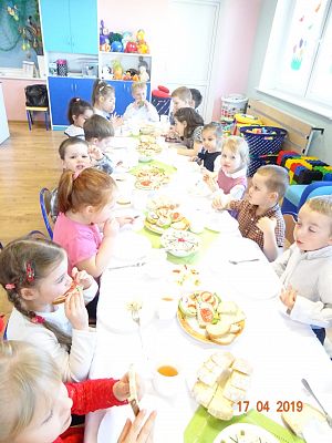 Grafika #5: Śniadanie Wielkanocne cz. III