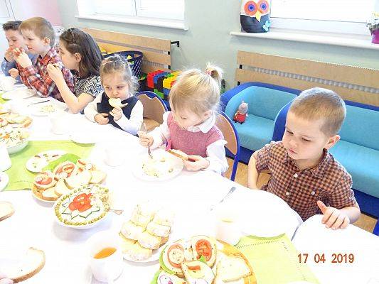 Grafika #7: Śniadanie Wielkanocne cz. II