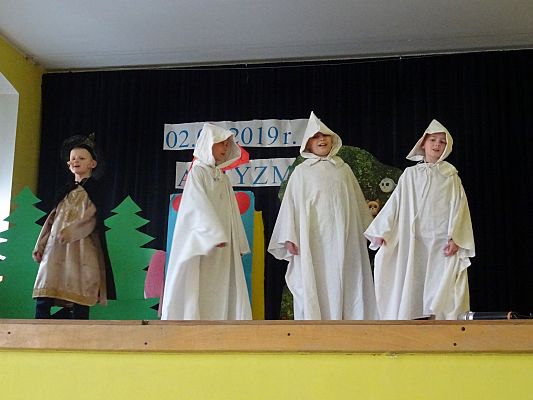 Grafika #0: Czarodziej Śmiech- przedstawienie teatralne cz. II