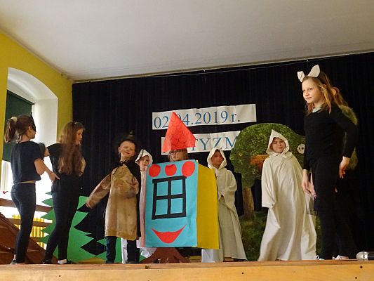 Grafika #3: Czarodziej Śmiech- przedstawienie teatralne cz. II