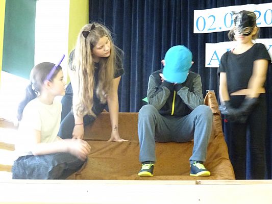 Grafika #5: Czarodziej Śmiech- przedstawienie teatralne cz. I