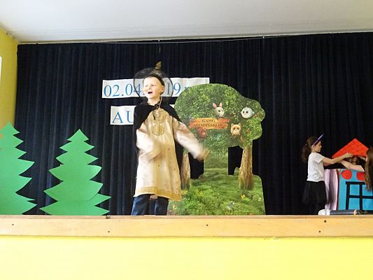 Grafika #7: Czarodziej Śmiech- przedstawienie teatralne cz. I