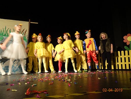Grafika #0: Przegląd Teatrzyków Dziecięcych- Brzydkie kaczątko cz. III