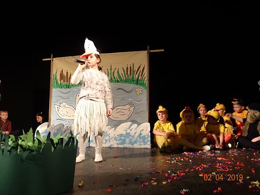 Grafika #0: Przegląd Teatrzyków Dziecięcych- Brzydkie kaczątko cz. II