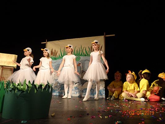 Grafika #3: Przegląd Teatrzyków Dziecięcych- Brzydkie kaczątko cz. II