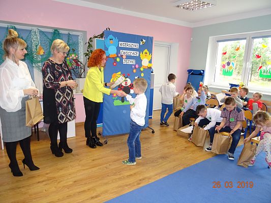 Grafika #3: Przedszkolny konkurs logopedyczny pt. Wierszyki ćwiczące języki cz. V