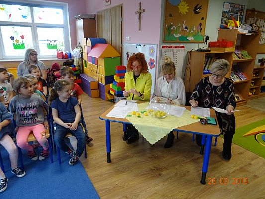 Grafika #4: Przedszkolny konkurs logopedyczny pt. Wierszyki ćwiczące języki cz. II