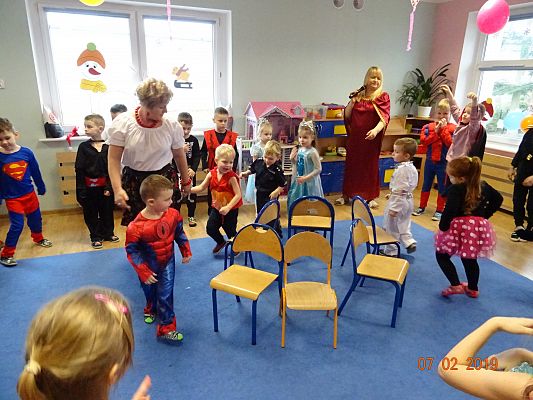 Grafika #1: Bal Karnawałowy cz. VIII