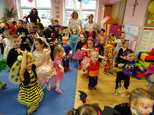 Grafika #0: Bal Karnawałowy cz. VII