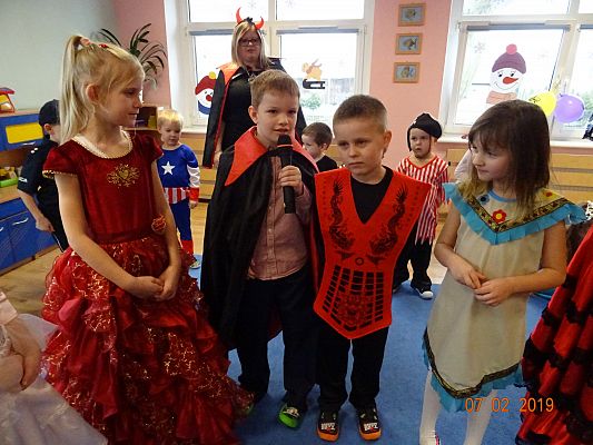 Grafika #1: Bal Karnawałowy cz. VI