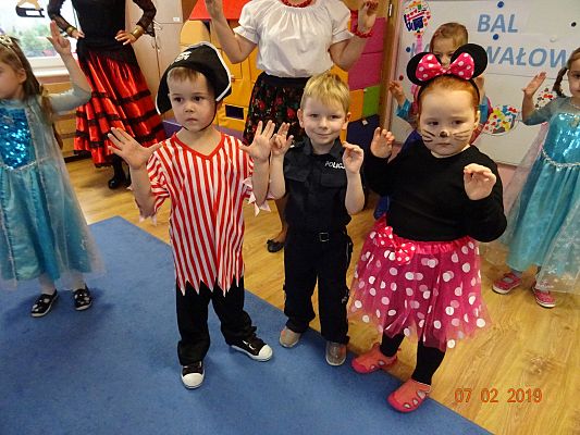 Grafika #2: Bal Karnawałowy cz. V