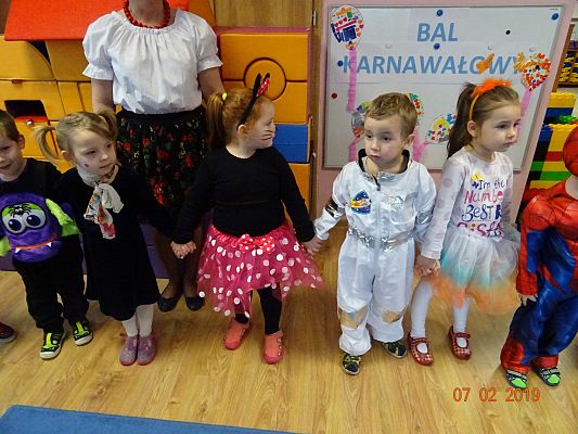 Grafika #0: Bal Karnawałowy cz. I