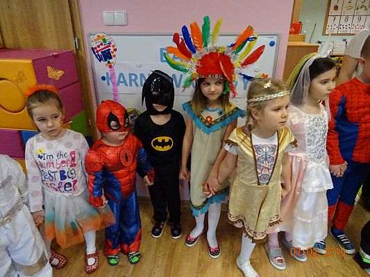 Grafika #1: Bal Karnawałowy cz. I