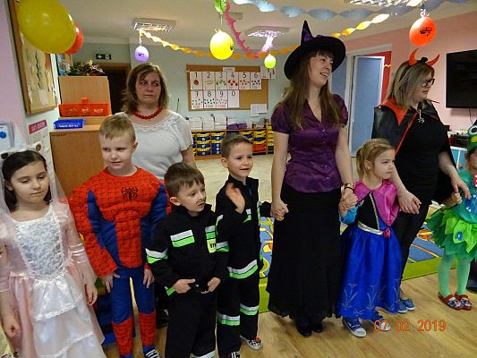 Grafika #2: Bal Karnawałowy cz. I