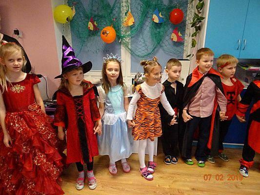 Grafika #4: Bal Karnawałowy cz. I